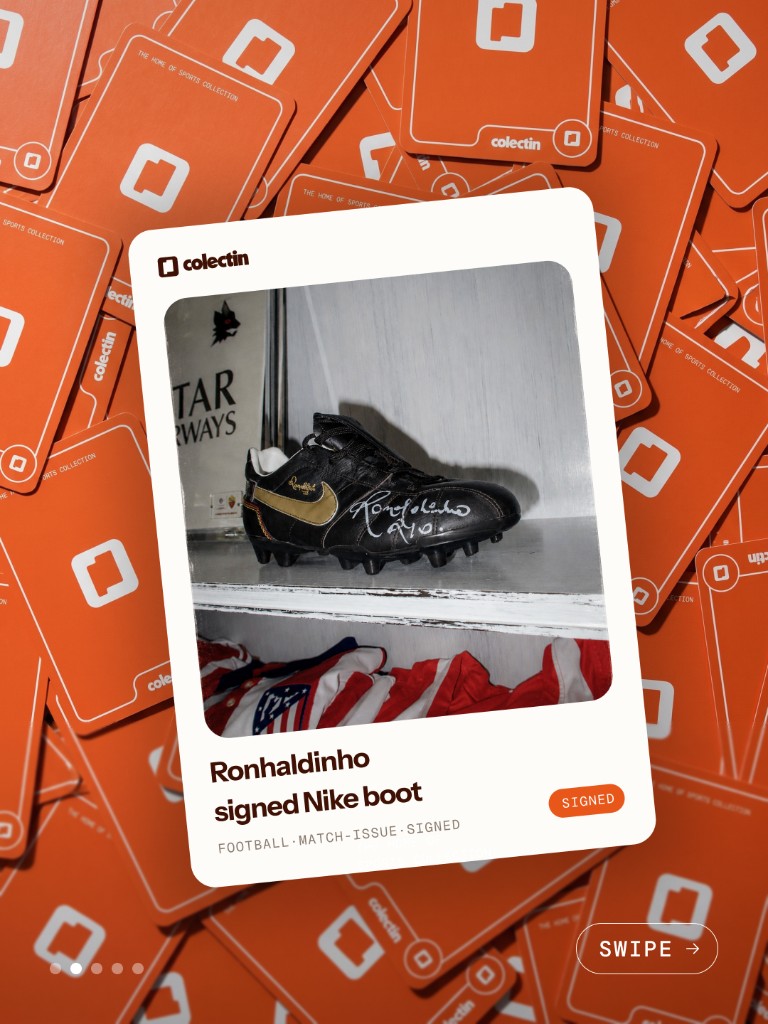Colectin signed boot collectible card